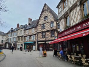 Read more about the article Bourges