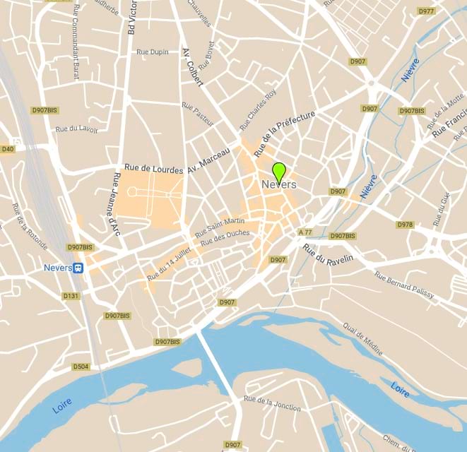 Nevers center of town